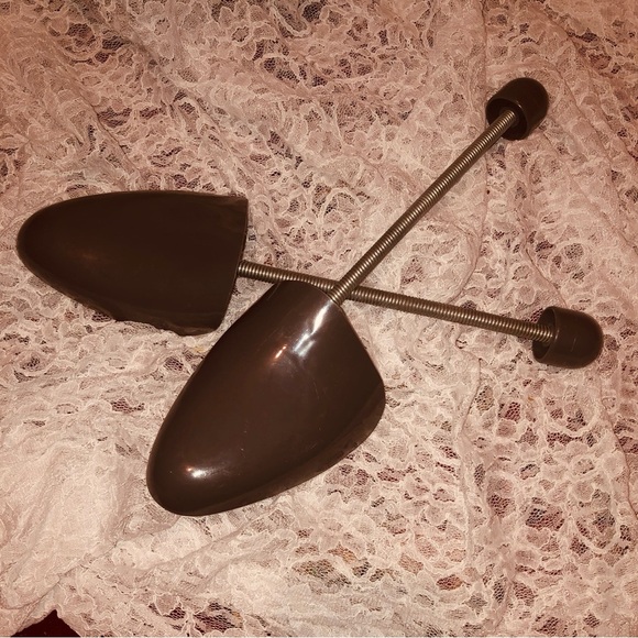 Silver  Shoe Tree, aluminum, Delhi size M shoe trees. Made in England - Picture 5 of 5